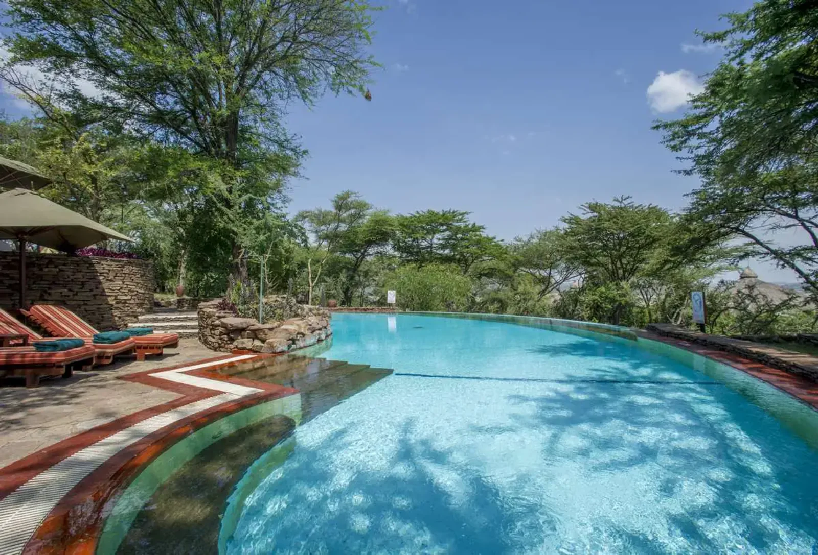 Serengeti Serena Lodge.
