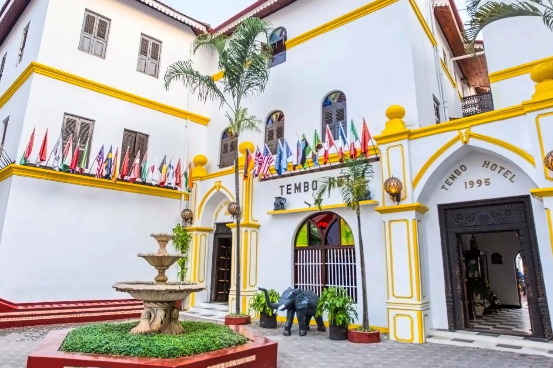 Tembo House Hotel