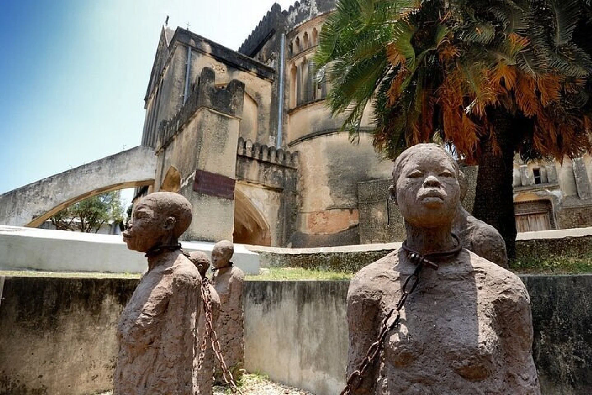 Karatu – Arusha Airport – Stone Town